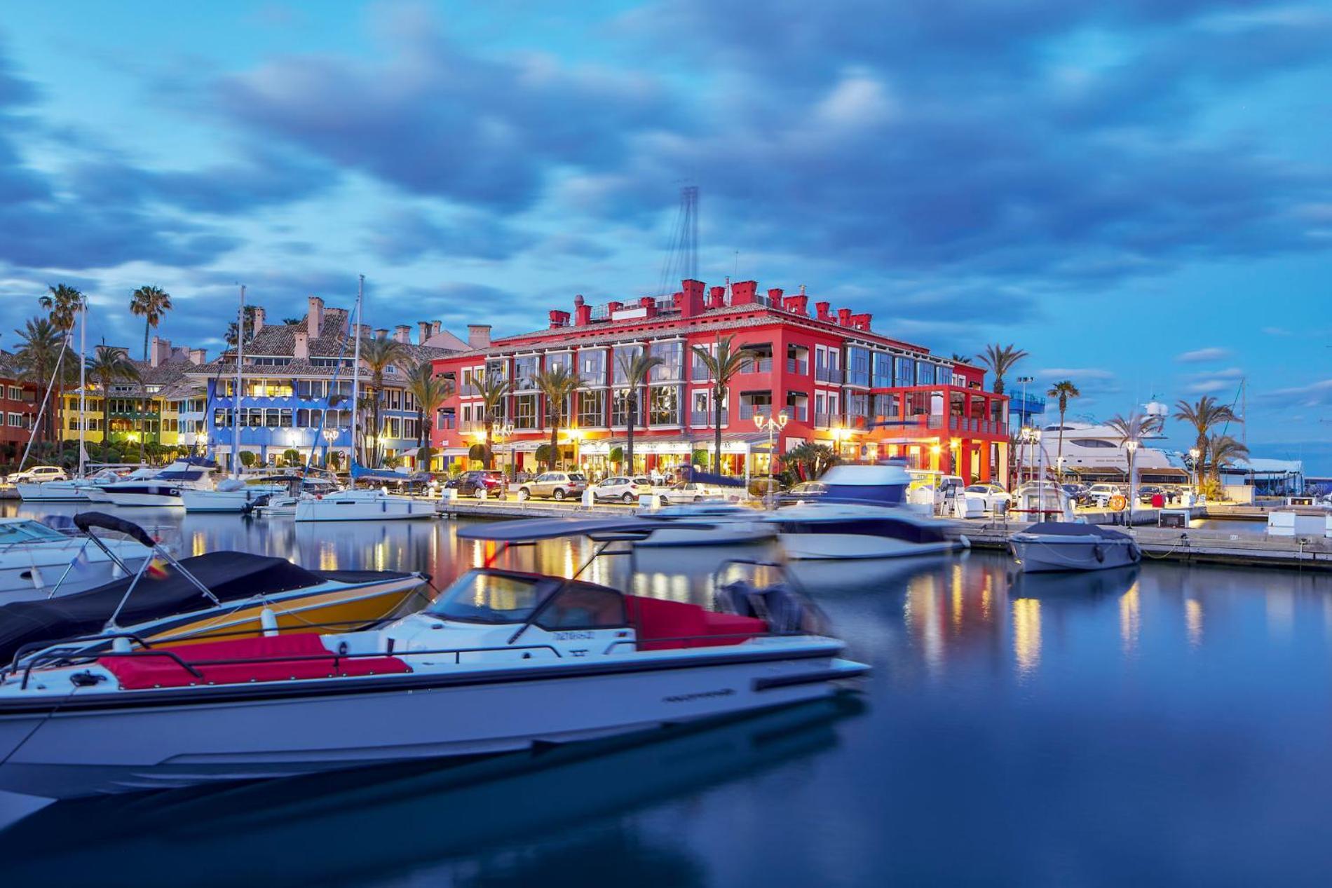 Hotel Mim Sotogrande Club Maritimo Exteriör bild