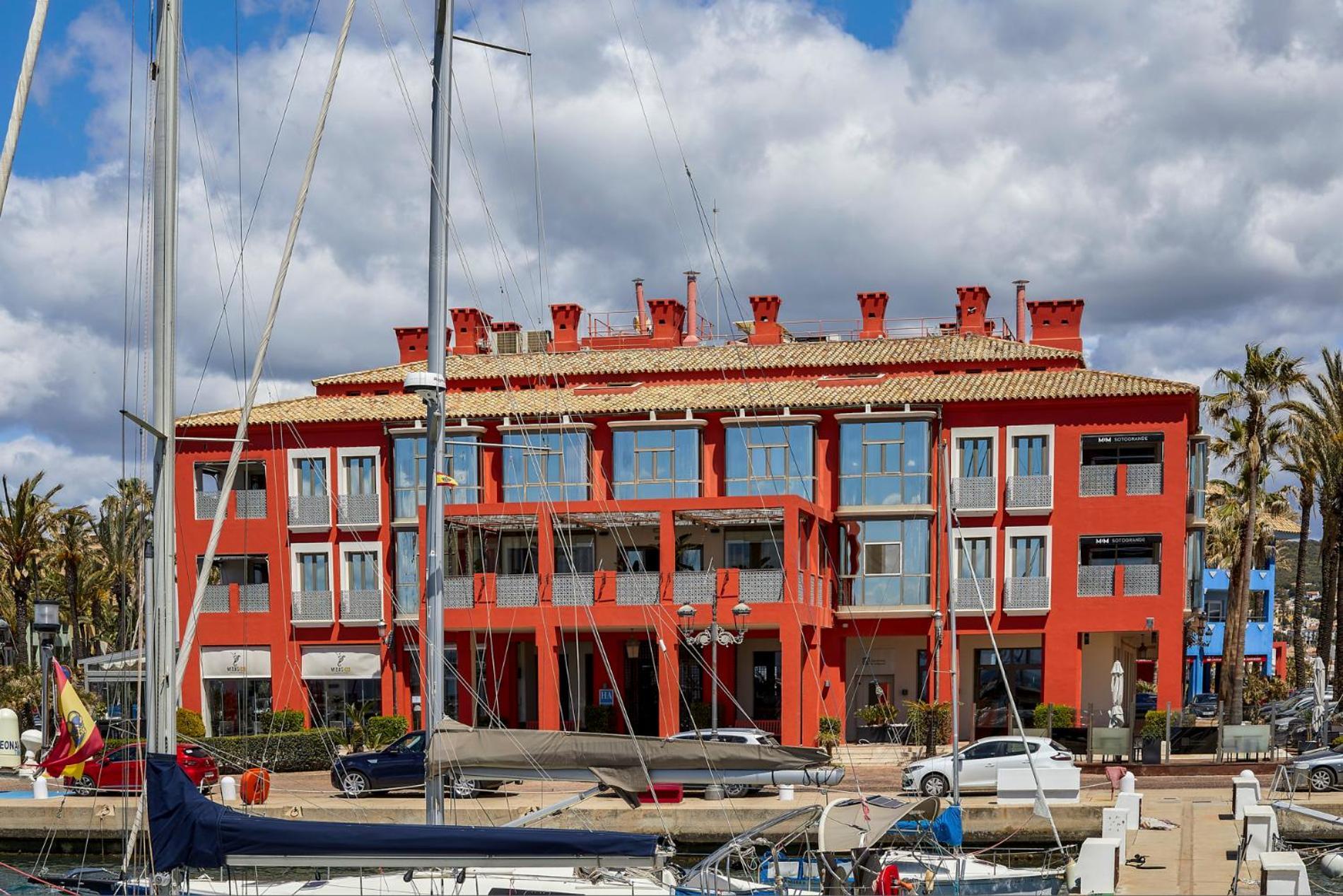 Hotel Mim Sotogrande Club Maritimo Exteriör bild